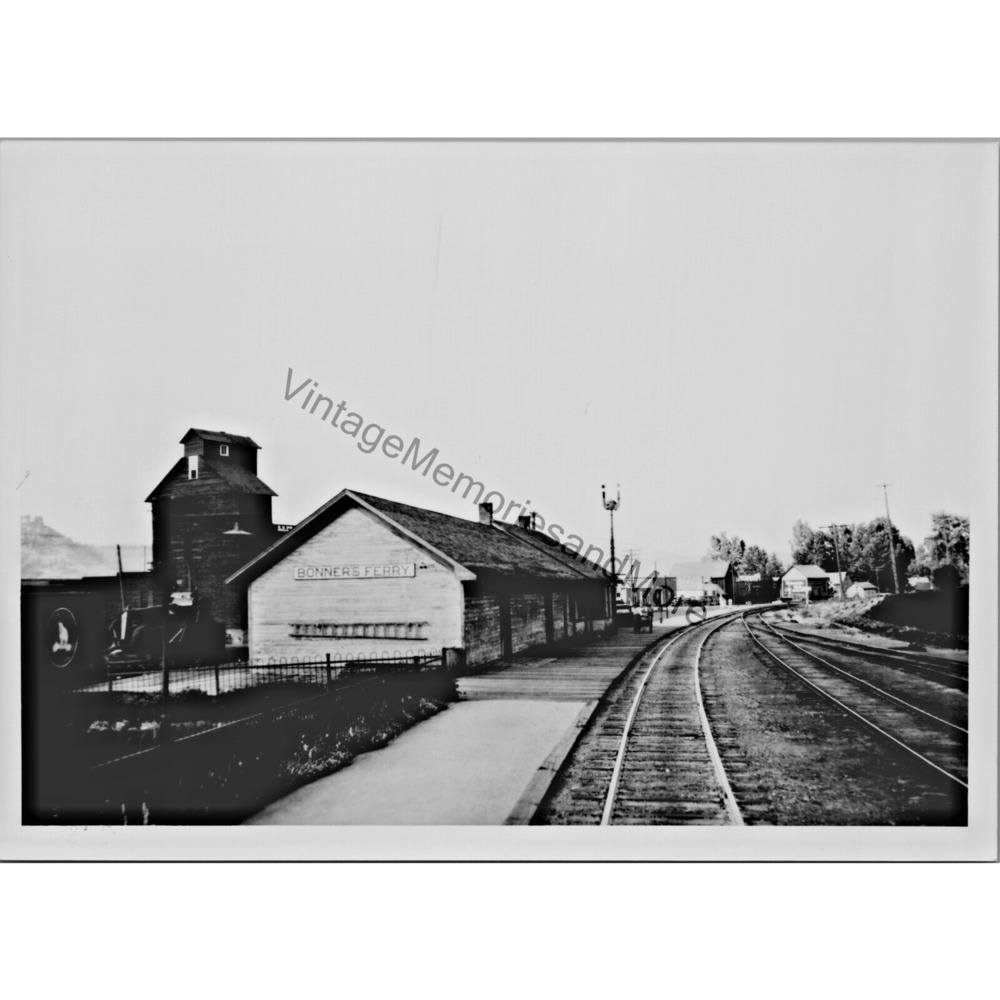Vintage Bonners Ferry, ID Train Station 5" x 7" Real Photo T2-241